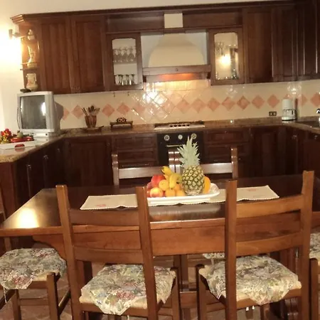 Podere Montecerconi Farm stay