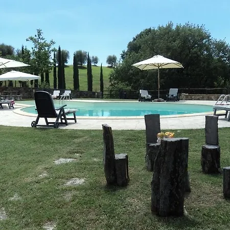 Podere Montecerconi Farm stay