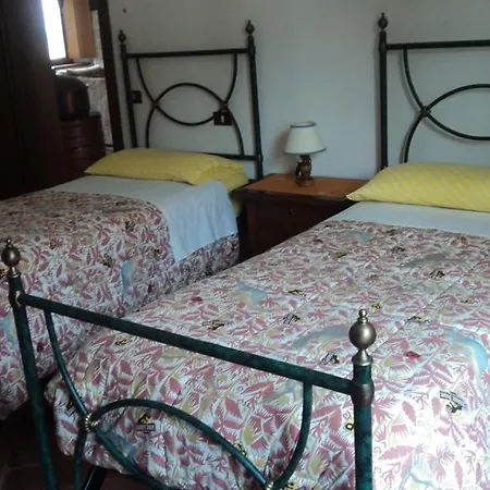 Podere Montecerconi Farm stay Castelnuovo Berardenga